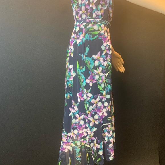 JOSIE FLORAL PRINT WRAP DRESS - Picture 11 of 13